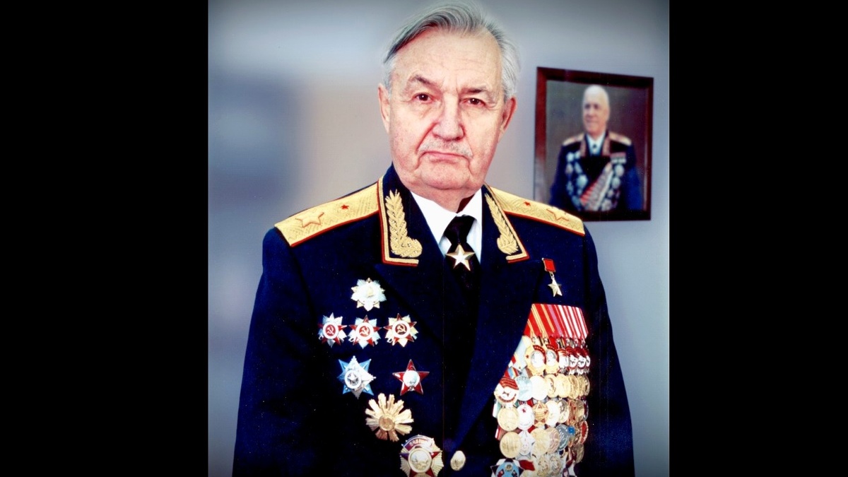 Генерал Варенников