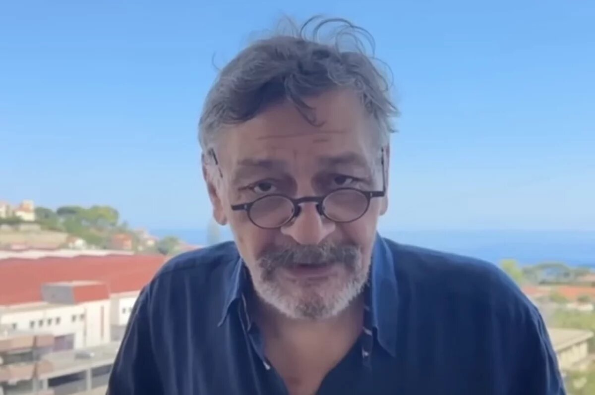    Дмитрий Назаров.