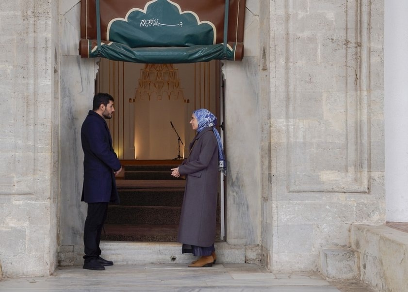 Привет, Ильхами.