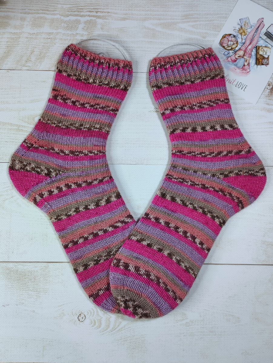 Носочки из пряжи Гималаи