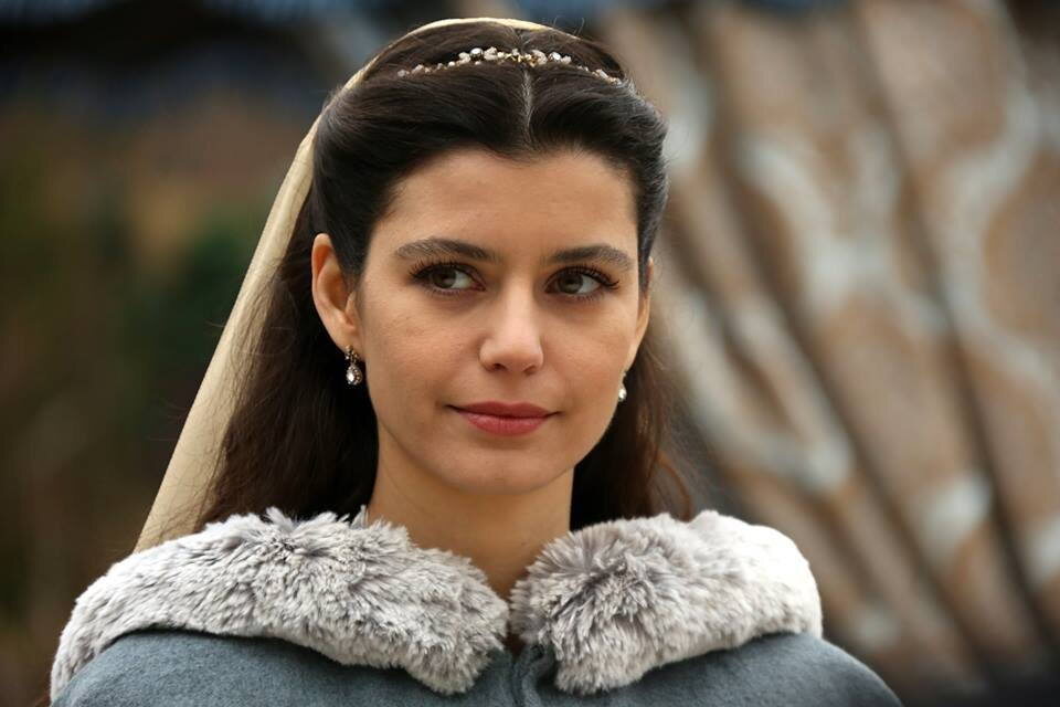 Берен Саат в сериале "Великолепный век. Империя кёсем "