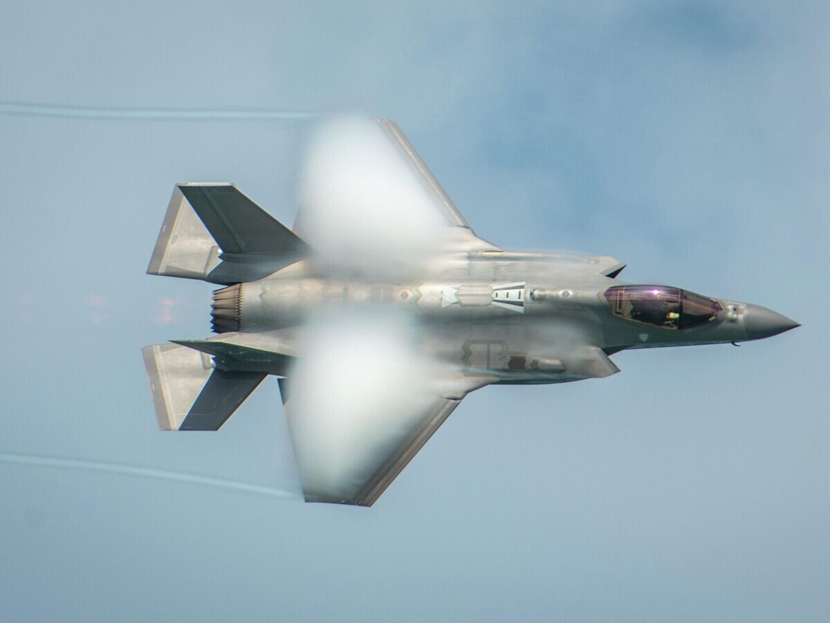    Американский истребитель F-35A Lightning II© Фото : U.S. Air Force photo by Staff Sgt. Jensen Stidham