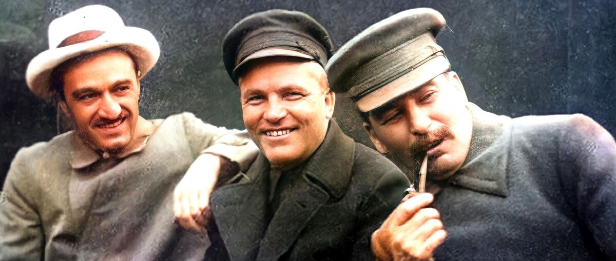 Микоян, Киров, Сталин. Фото колоризированно. Здесь, и далее - из открытых источников сети Интернет.