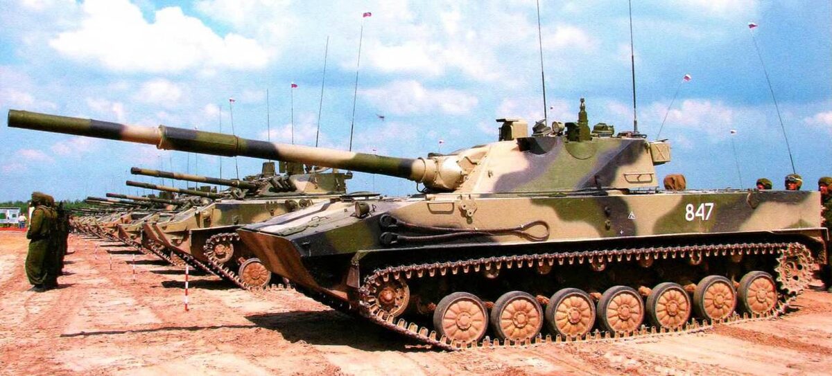 СПТП «Спрут-СД». Хоть его часто называют легким танком, но классифицируется «Спрут» именно как самоходная противотанковая пушка, о чем говорит, например, артиллерийский индекс ГРАУ (2С25), который танкам не присваевается