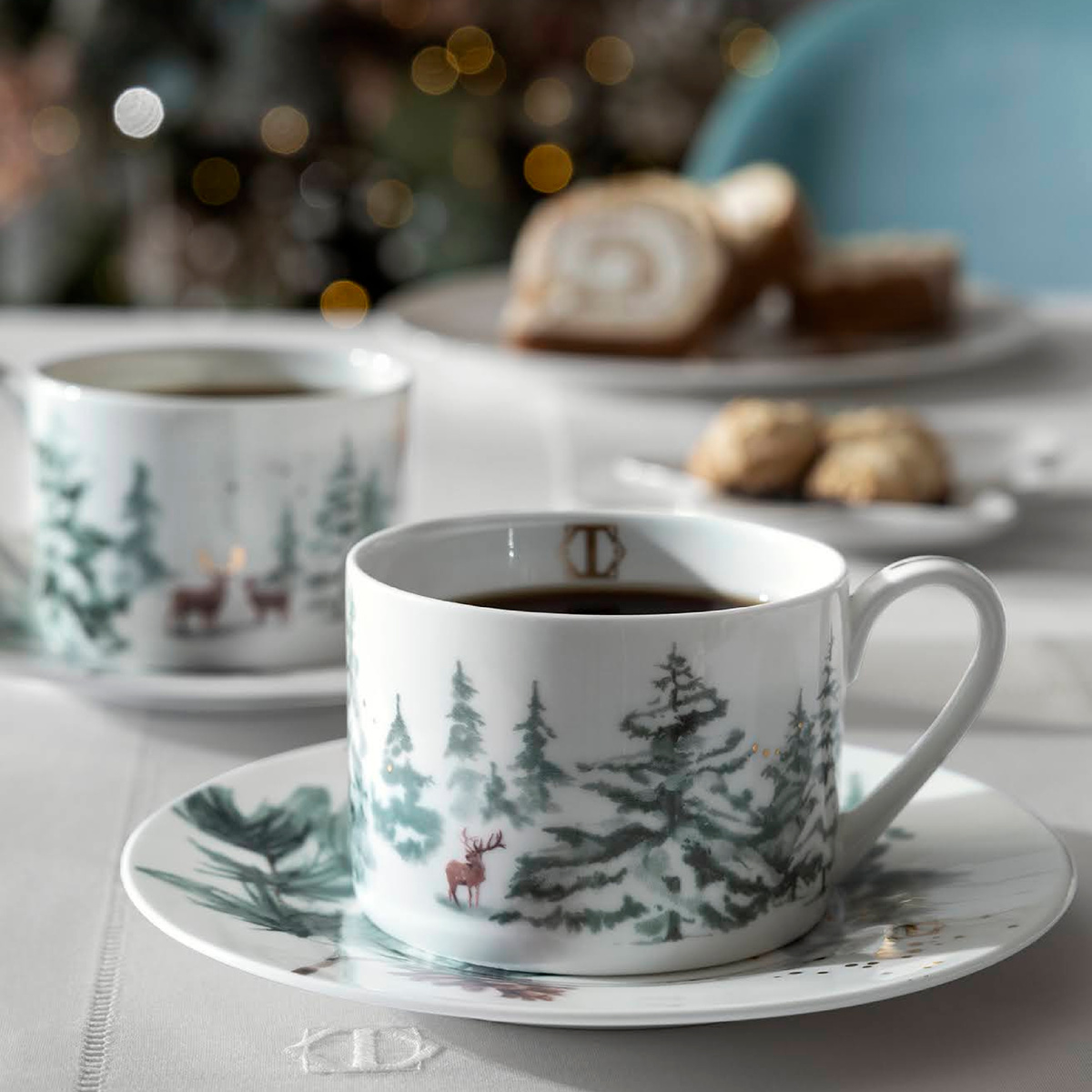 Коллекция фрафоровой посуды «Сноуви»