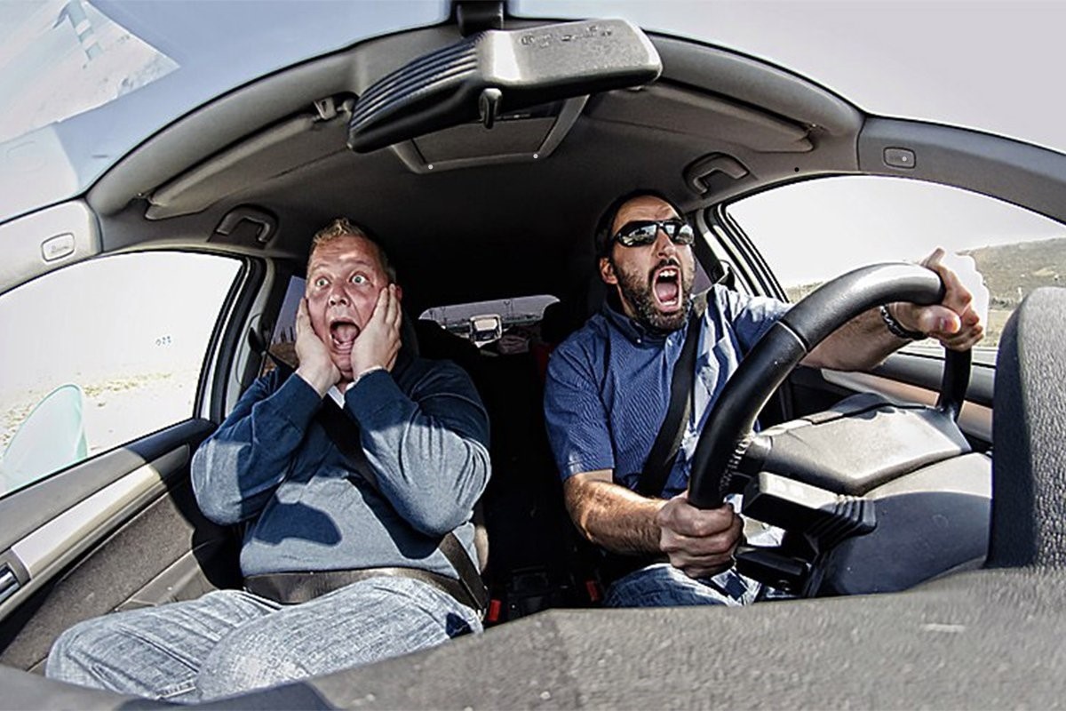 На скорости