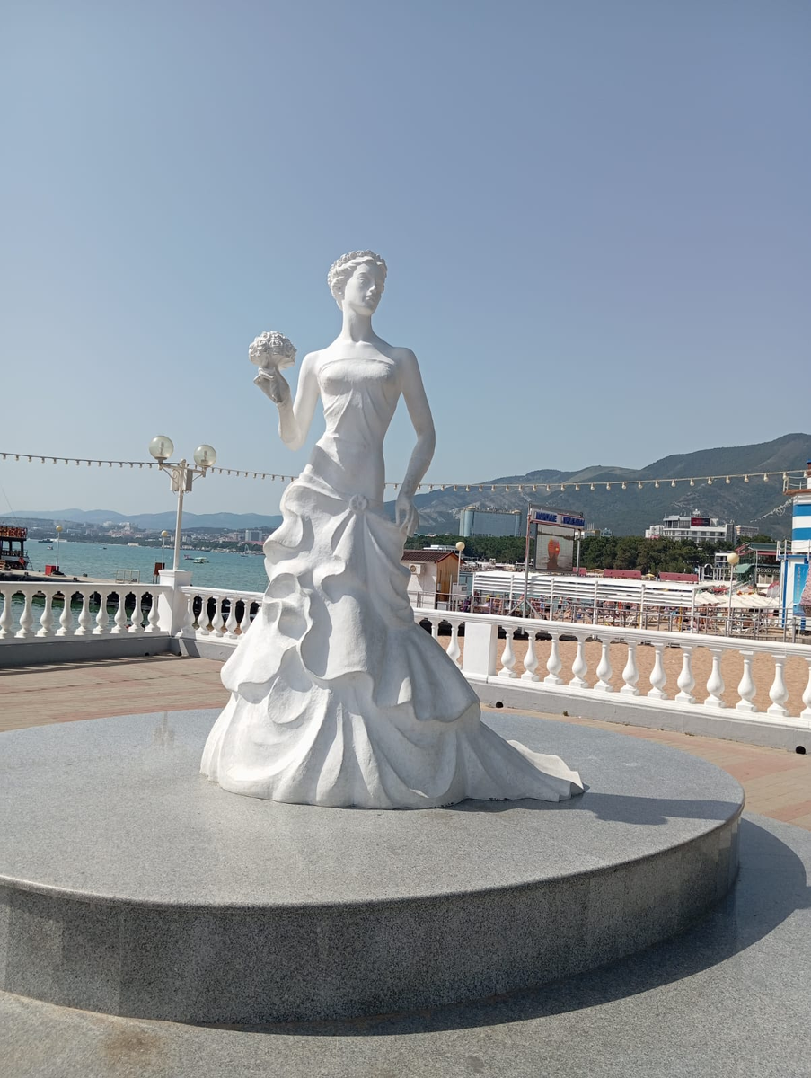 Белая невесточка