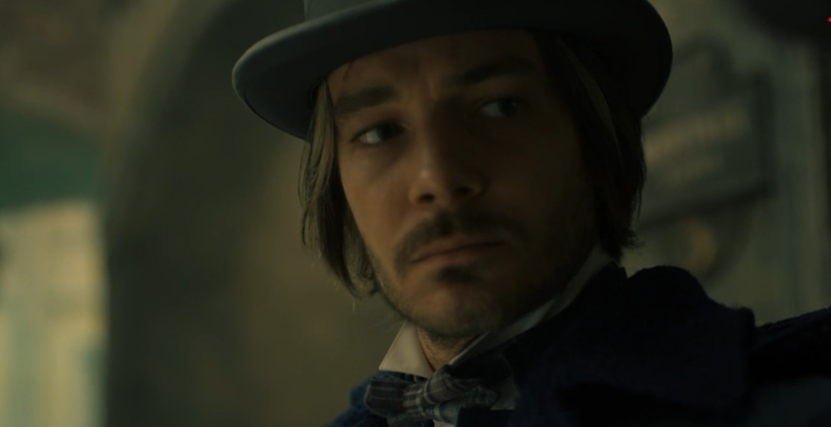 Кадр из сериала" Шерлок в России" 