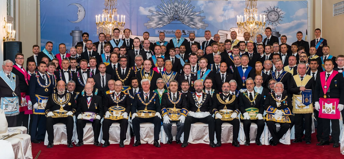 Торжественное собрание масонской ложи в США