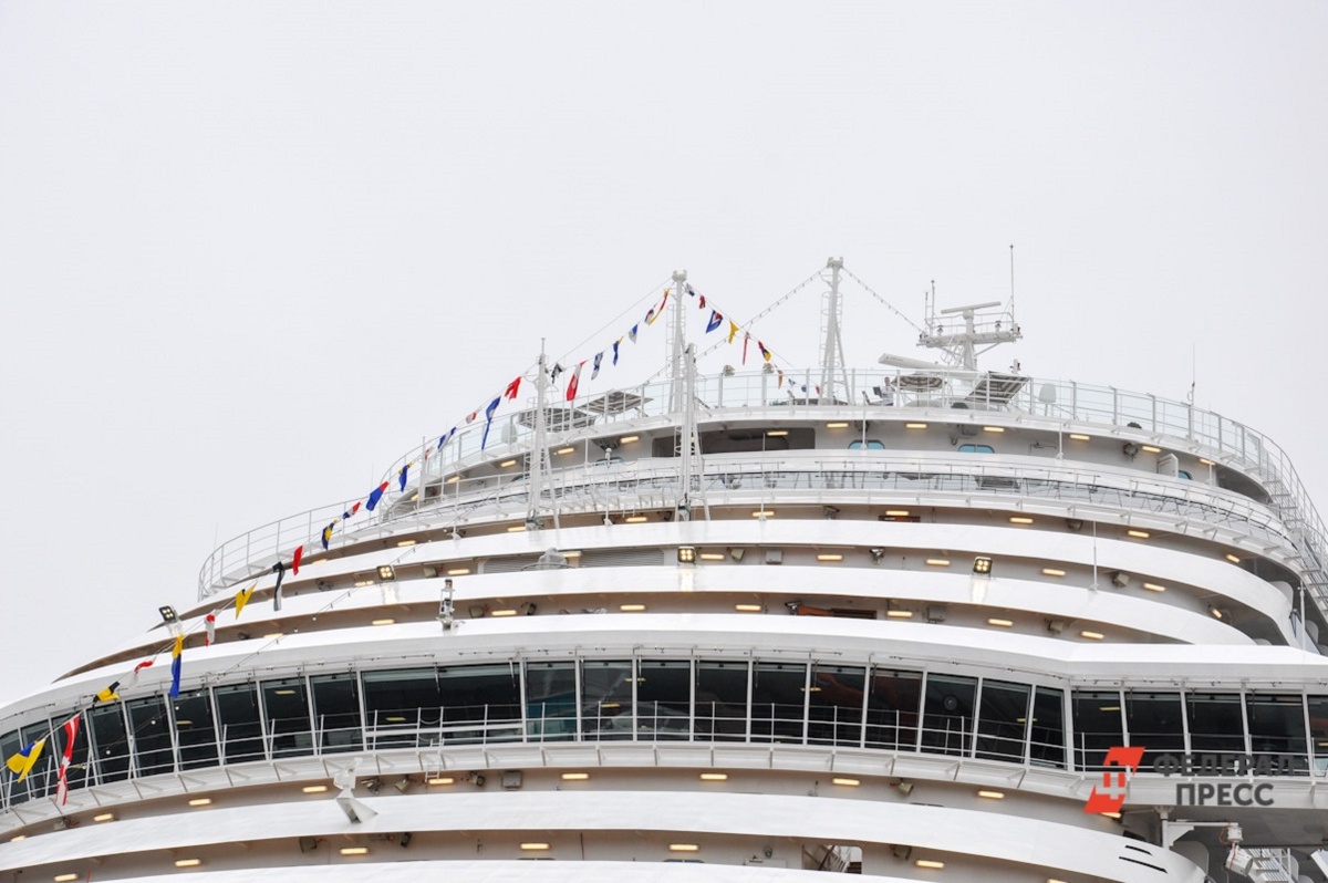 Путешествие прервали из-за поломки лайнера.  Фото: Фото: ФедералПресс / Екатерина Лазарева