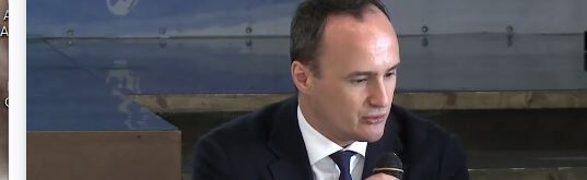 Не удержалась сделала это))Начну с систематизации своих знаний. Курс МБА. Многие говорят, мне это не надо. Специалисты говорят...Наташа, понимаете, что МБА - это верхушка айсберга, топ менеджмент. У менеджмента свои компентенции. Вы описываете детали, для которых есть отдельные специалисты. 
Я например отдельный специалист по постановке Технических Заданий, у нас на работе в команде есть Руководитель ПРОДУКТА (ставит бизнес задачи), бизнес-аналитик (детализирует БИЗНЕС-задачу), далее я формирую ТЕХНИЧЕСКУЮ задачу из БИЗНЕС-задачи.
Я вообщем запутался )                             Орловский мыслит не скринерами, он разбирается в бизнесе с точки зрения тех критериев, которые влияют на рыночные финансовые показатели. В этом он силён, в некоторых вещах, например ресурсы, энергетика и так далее. Вот про ИТ не знает и честно про это говорит. Скажу более - мало вообще кто понимает в ИТ, ни Тимофей, ни вредные, никто не понимает в ИТ ))) даже МЦ (МинЦифры)
