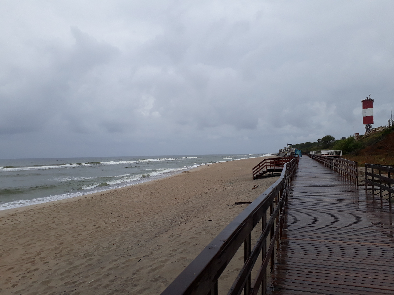 

Куршская коса — поселок Лесной. Променад вдоль моря.

