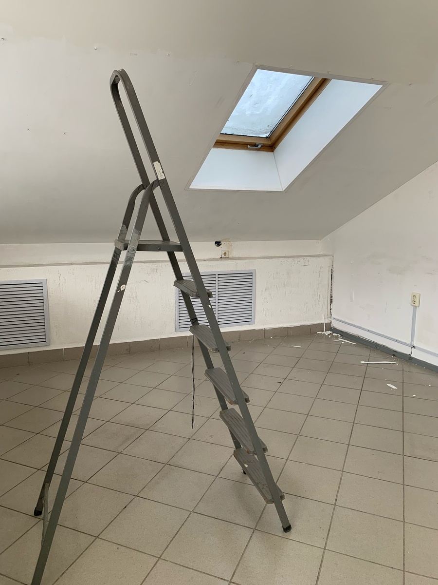 Состояние помещения, до начала ремонта. Было вложено много сил в ремонт!