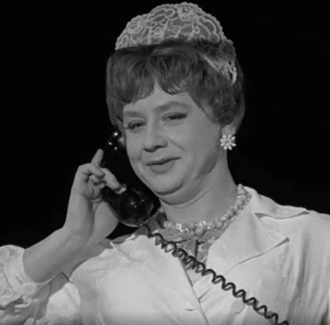 Олег Табаков в спектакле "Всегда в продаже"