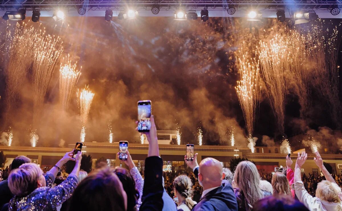    Вместе сквозь года: 1200 турагентов отметили юбилей PEGAS Touristik в Турции