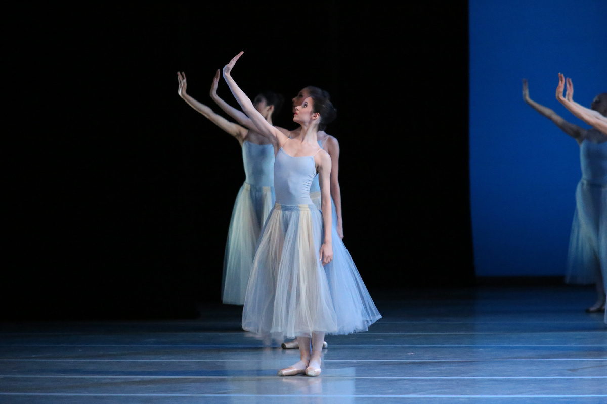 «Серенада», Мария Хорева, фото С.Аввакум