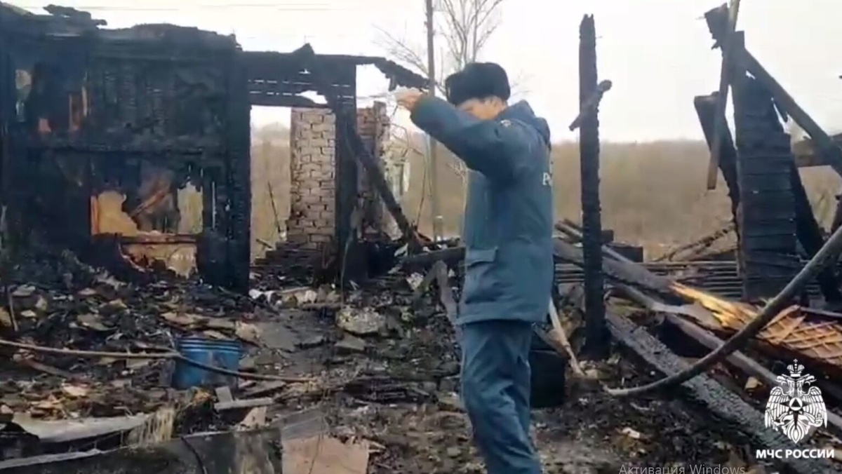    В Фатежском районе Курской области сгорел жилой дом