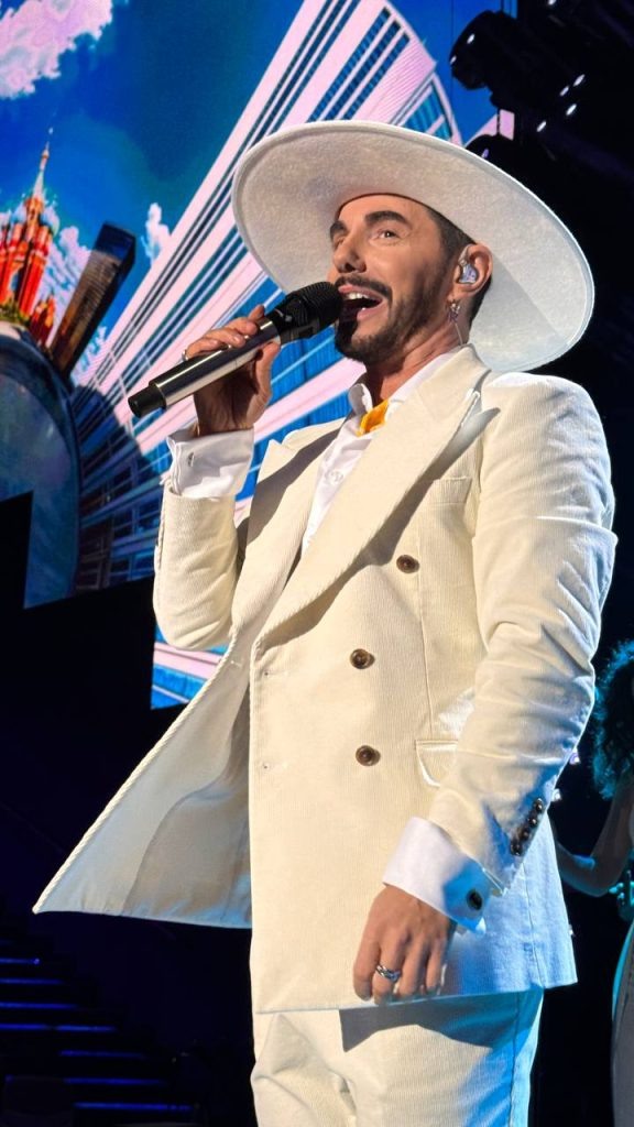    Тимур Родригез Медиа Триада