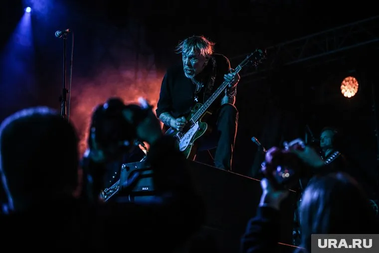 Рок-музыканту Сукачеву исполнилось 65 лет
Фото: Владимир Жабриков © URA.RU