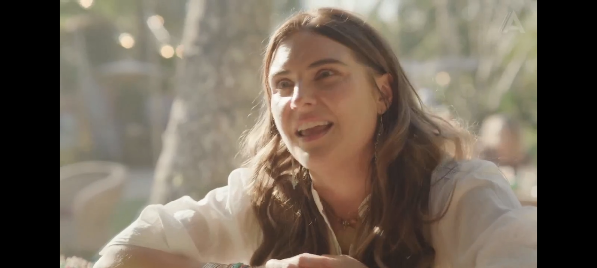 Кадр из сериала.