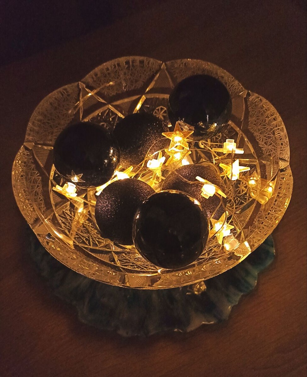 Крохотная доля богатств Снежной королевы 😁