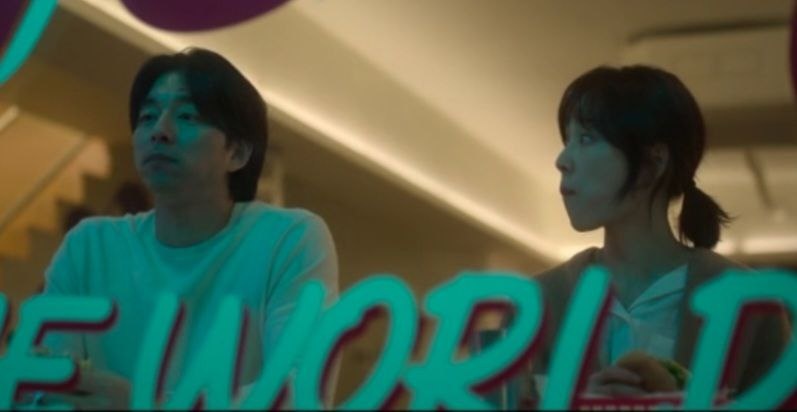 Кадр из фильма "Саквояж" с Гон Ю и Со Хён Джин