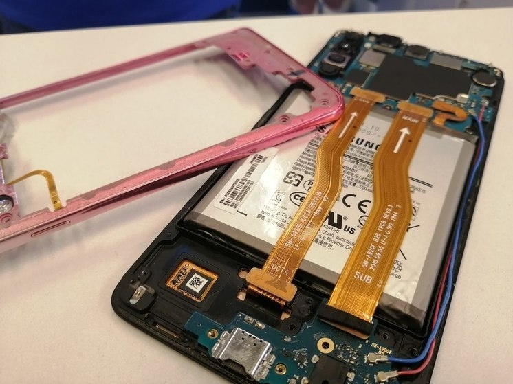     GPS также значительно потребляет энергию. Фото: «МК в Великом Новгороде»