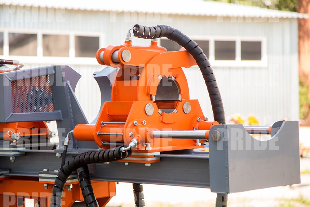 Буровая установка Титан 80 Бензин для бурения скважин 