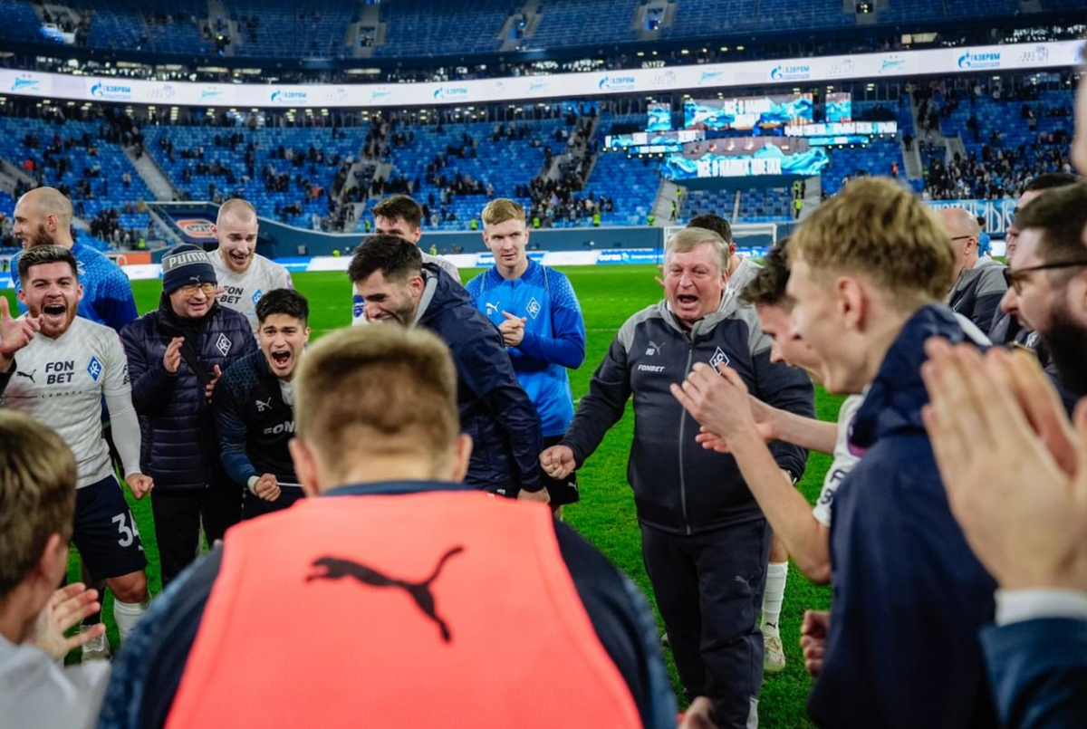 Игорь Осинькин после победы "Крыльев" над "Зенитом". Фото: ФК "Крылья Советов"
