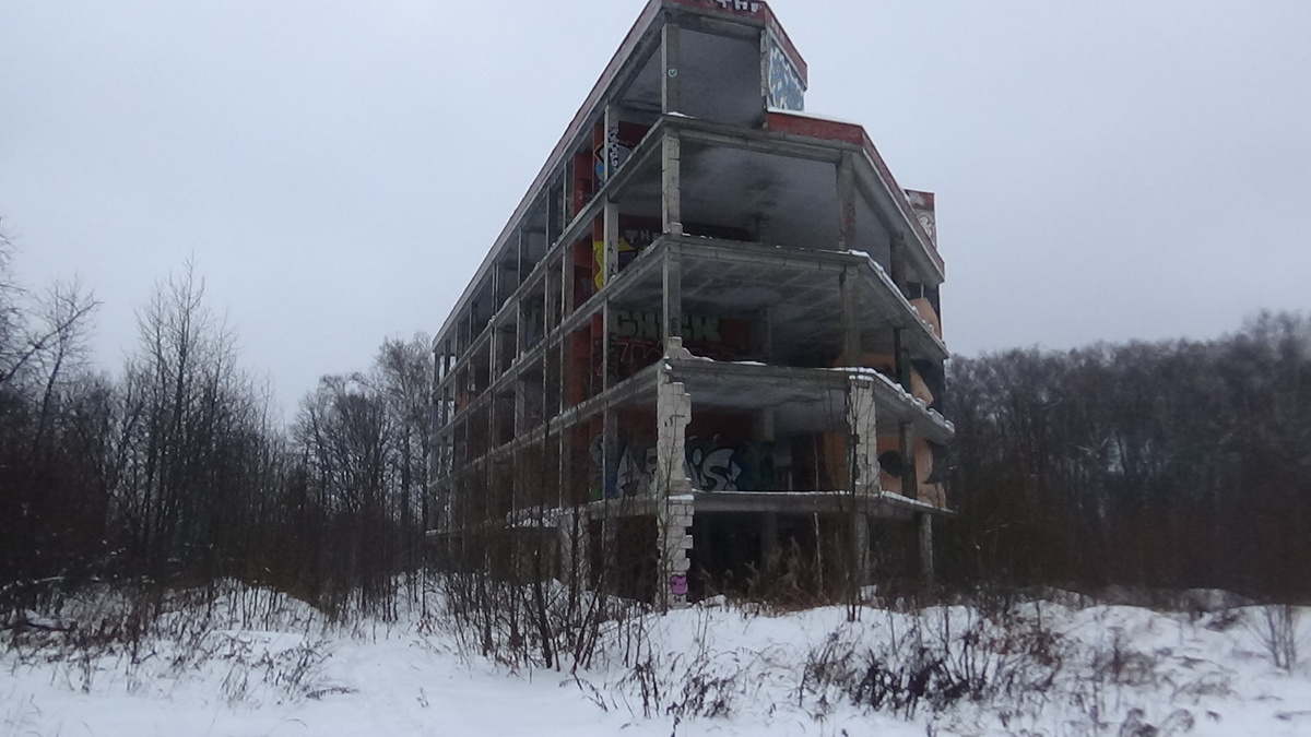 Экскурсии туда бы водить.