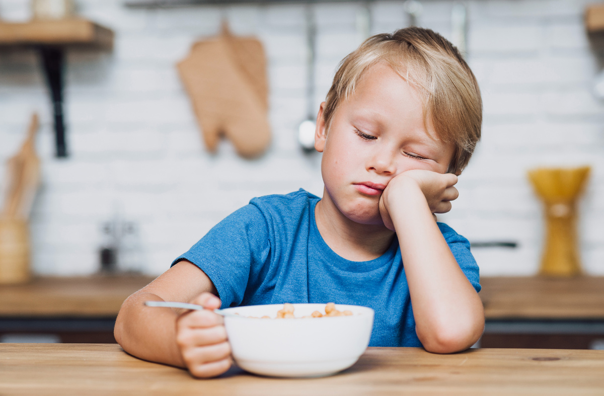 https://www.freepik.com/free-photo/front-view-tired-boy-trying-eat-his-cereals_5430084.htm#fromView=search&page=1&position=18&uuid=2f2f8a5d-318e-4cd7-a743-19b9a1757d94