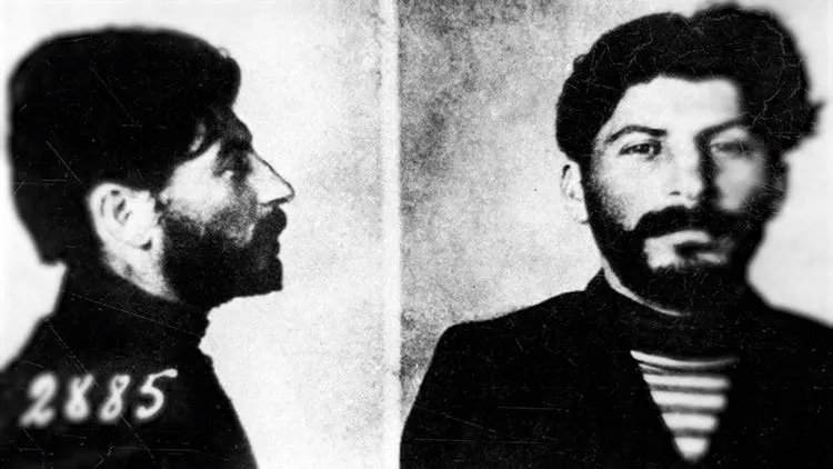 Молодой Сталин прославился как грабитель банков