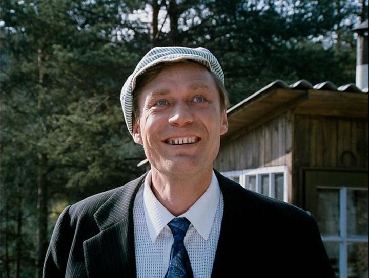 "Любовь и голуби" (1984)