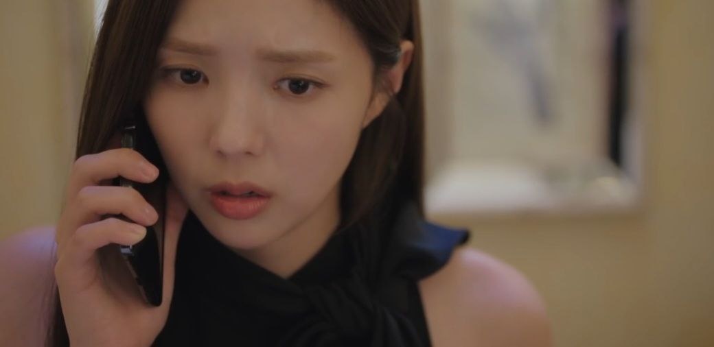 Кадр из дорамы "Номер, который вы набрали" с  Чхэ Су Бин