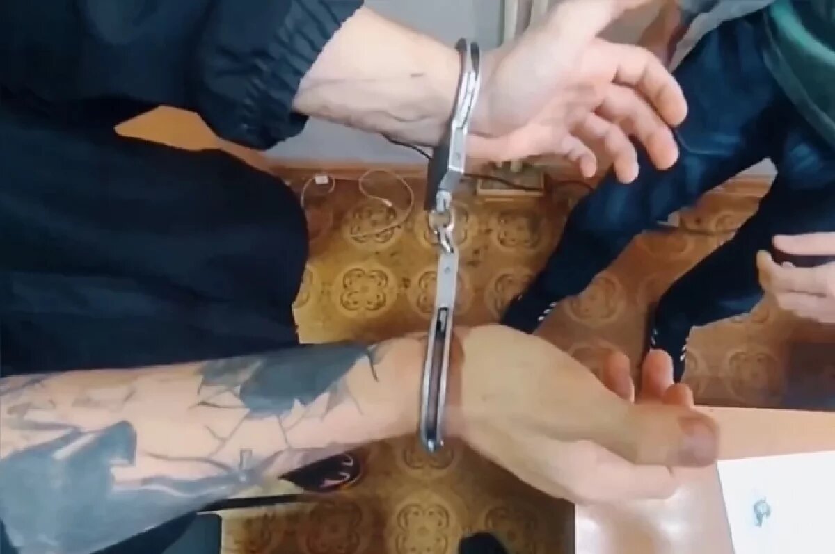    Наркодилер из Хабаровска задержан во Владивостоке с партией наркотиков