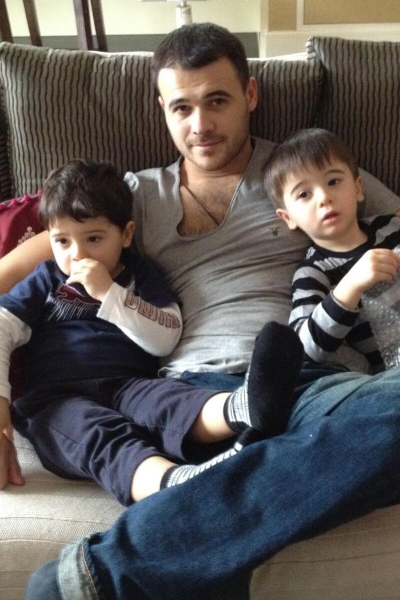    Эмин Агаларов с детьми Соцсети