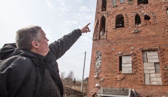 Вон там глупая ошибка!