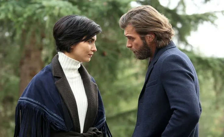 Кадр из сериала "Отважный и красавица"