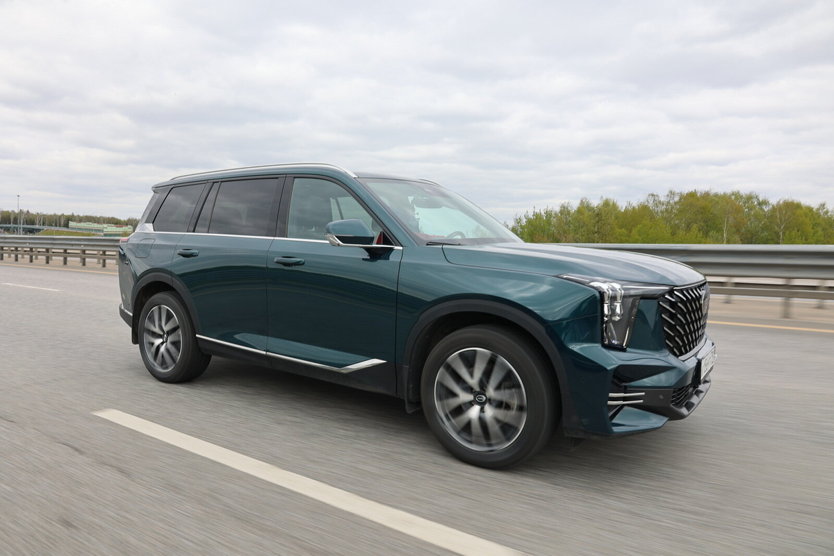 GAC GS8 - в России официально.