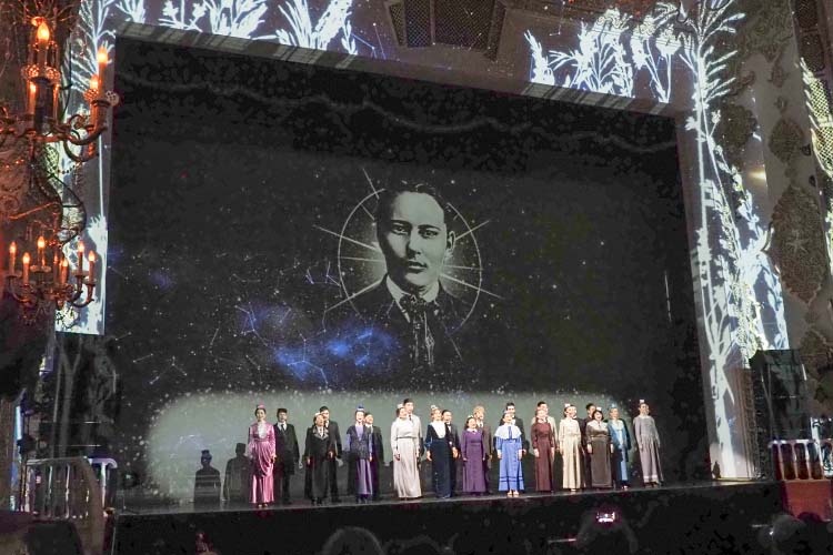    Премия им. Тукая — это основная из премий, присуждаемых литераторам в Татарстане. Размер ее денежного вознаграждения составляет 1 млн рублей.   
Фото: «БИЗНЕС Online»