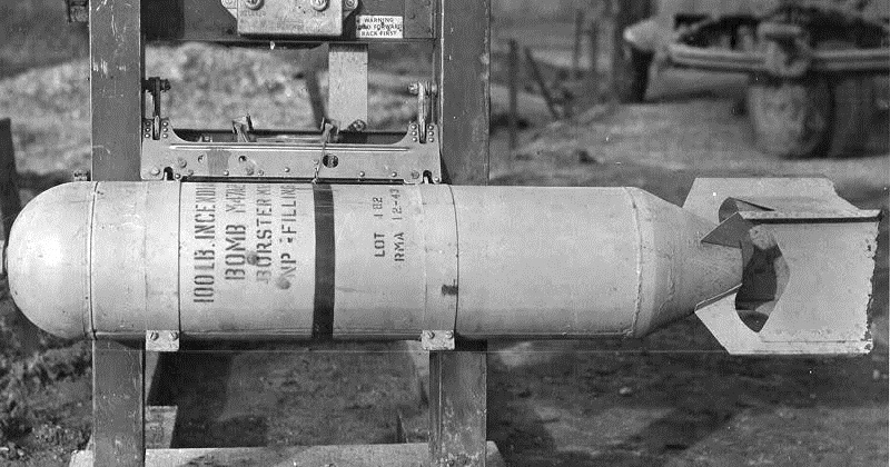 Американская 100-фунтовая (45 кг) ипритная бомба М47А1. 2000 таких бомб находилось в грузовых трюмах Джона Харви.