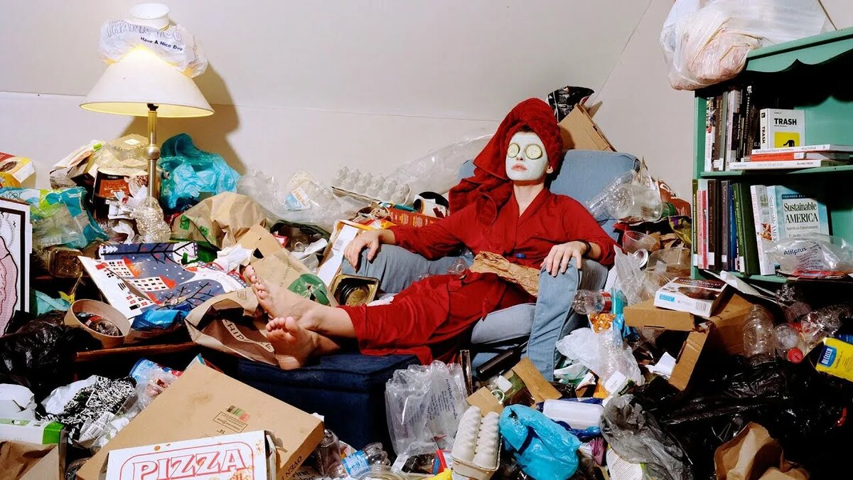 Синдром Плюшкина что это такое, его симптомы и причины