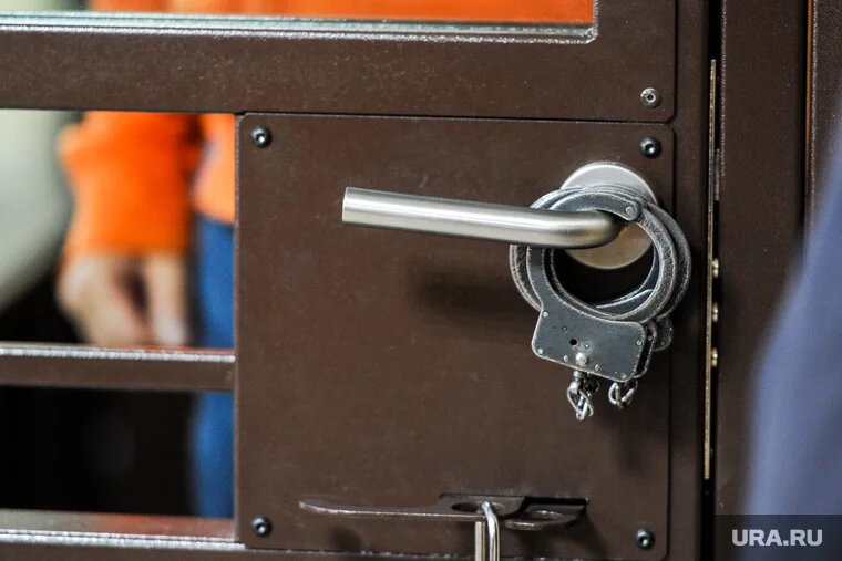 Автоподставщицы встретят Новый год в СИЗО. Фото: Вадим Ахметов © URA.RU