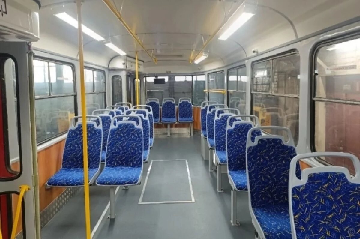    В Барнауле капитально отремонтировали еще два трамвая