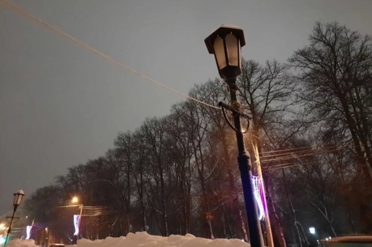    В Сарапуле дети вынуждены идти до школы в кромешной темноте