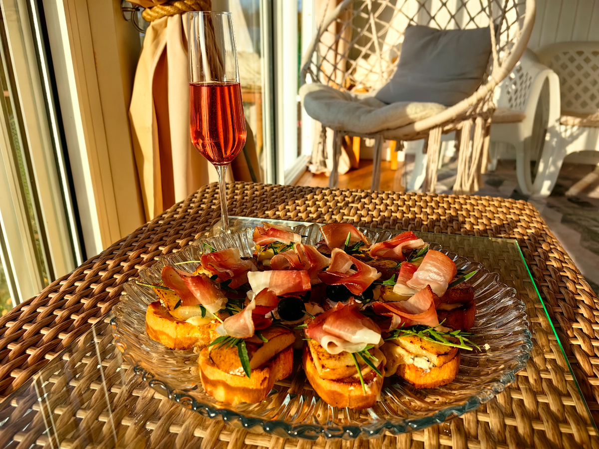 Легкая закуска субботним вечером