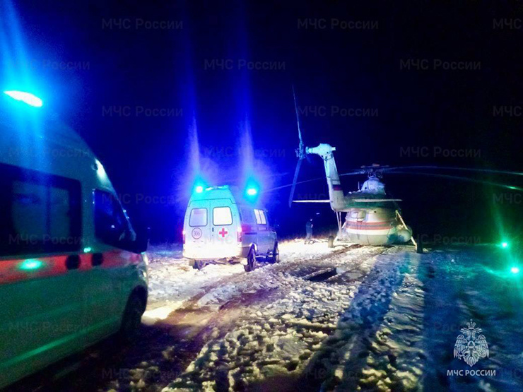 Санавиация доставила в Тверь больных детей из Осташкова