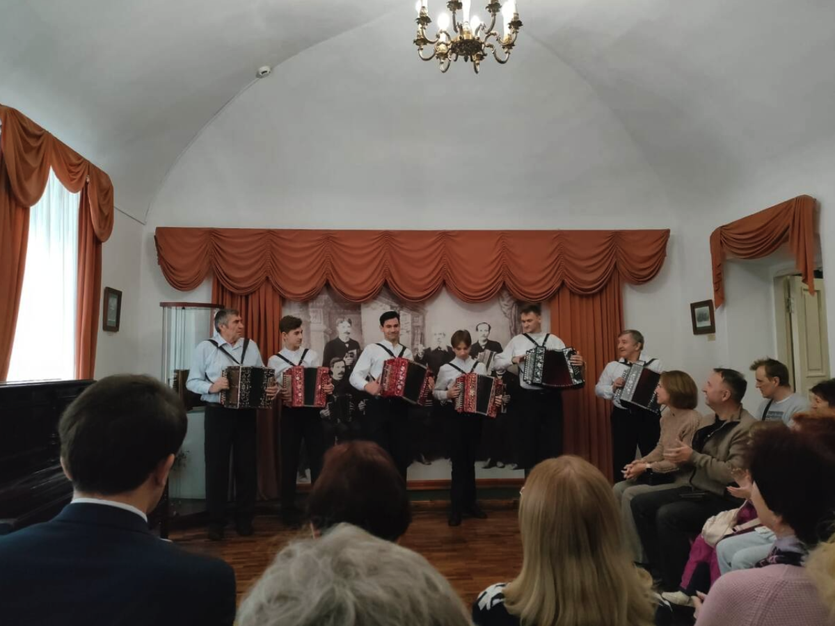    В мемориальном музее Н.И Белобородова прошёл концерт молодых гармонистов
