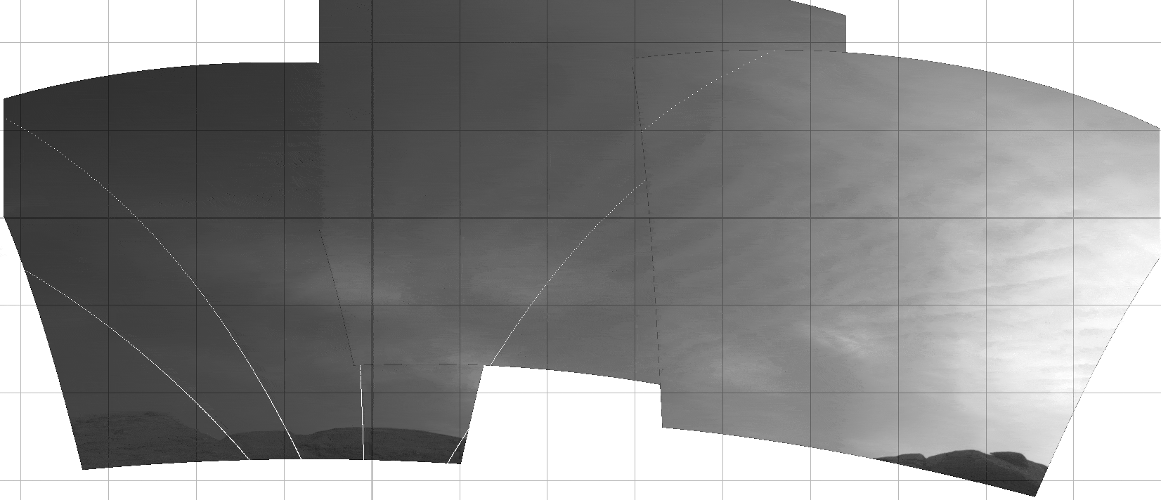 Слайд-шоу, показывающее, как с заходом Солнца тускнеют и пропадают облака в Марсианской атмосфере / © Geophysical Research Letters, M. T. Lemmon et al.