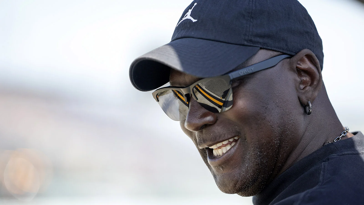 Майкл Джордан (Фото Sean Gardner / Getty Images)